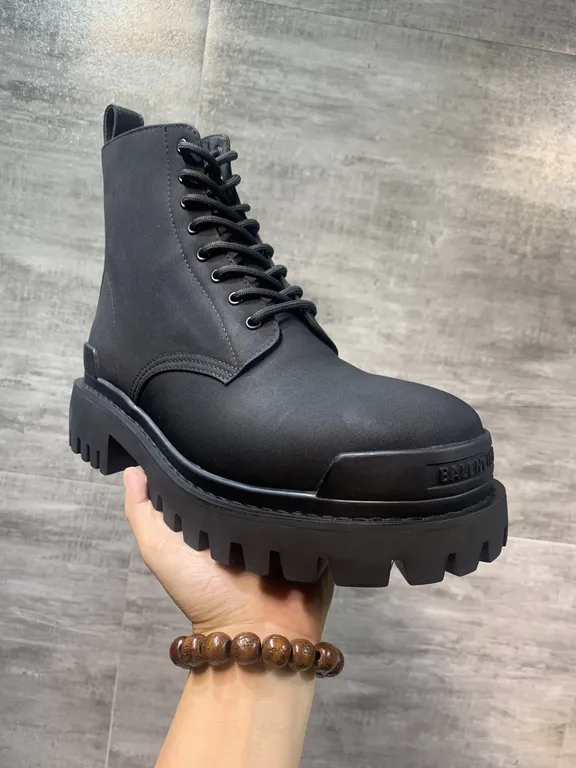 Balenciaga Shoe 